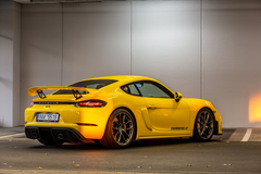 Jízda v Porsche GT4 Cayman Beroun
