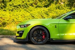 Pronájem Ford Mustang GT 2015 s neomezeným nájezdem kilometrů Praha