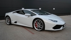 Jízda v Lamborghini na polygonu v Brně