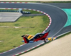 Pilotem na zkoušku v moderním sportovním letadle Attack Viper SD4 Toužim