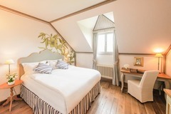 Romantická noc na úchvatném Chateau Mcely***** s polopenzí a privátním wellness pro 2 osoby