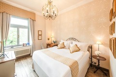 Romantická noc na úchvatném Chateau Mcely***** s polopenzí a privátním wellness pro 2 osoby