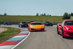Jízda v Lamborghini na velkém závodním Masarykově okruhu v Brně