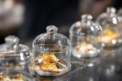 Degustační menu v unikátní restauraci Talíř v srdci Prahy