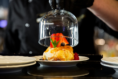 Degustační menu v unikátní restauraci Talíř v srdci Prahy