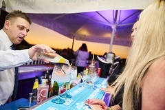 Jedinečné Aperitivo v Pytloun Sky bar & Restaurant Prague s kouzelným výhledem na Prahu