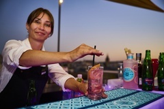 Jedinečné Aperitivo v Pytloun Sky bar & Restaurant Prague s kouzelným výhledem na Prahu