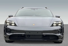 Jízda v Porsche Taycan Cross Turismo 4S