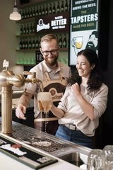 Exkluzivní škola čepování Pilsner Urquell Experience v Praze