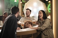 Úžasná interaktivní expozice příběhu piva + škola čepování Pilsner Urquell Experience v Praze