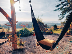 Úžasný glamping v jurtě na samotě uprostřed nádherné podkrkonošské přírody pro 2 osoby