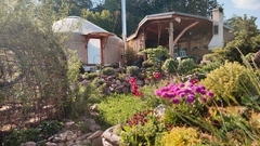 Úžasný glamping v jurtě na samotě uprostřed nádherné podkrkonošské přírody pro 2 osoby