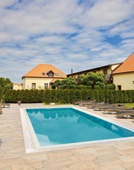 Relaxační pobyt v útulném Hotelu Buchlov - venkovní bazén