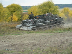 Řízení tanku VT55 na tankodromu