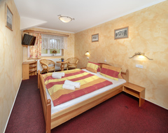Fantastický pobyt plný poznávání Krkonoš v hotelu Kristýna ve Špindlerově Mlýně pro dva