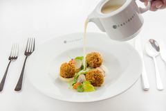 Neomezený wellness pobyt v luxusním Hotelu Prezident - gastronomie