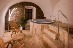 Božský relax ve wellness zóně na zámku Wichterle