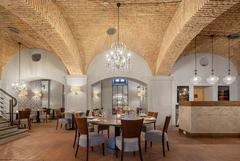 Zážitkové 4chodové menu v zámecké restauraci Chateau Ctěnice v Praze-Vinoři