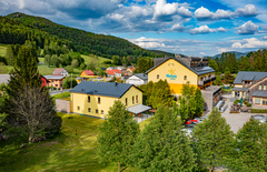Pobyt pro zamilované v Jeseníkách s romantickou večeří a wellness zónou na 2 noci