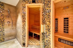 Pobyt pro zamilované v Jeseníkách s romantickou večeří a wellness zónou na 2 noci