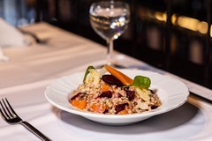 Degustační menu v unikátní restauraci Talíř v srdci Prahy