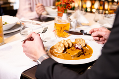 Degustační menu v unikátní restauraci Talíř v srdci Prahy