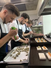 Degustační 6chodové menu v zámecké restauraci ESSENS pro 2 osoby