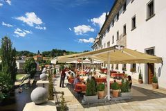 Romantický pobyt se snídaní v kouzelném Českém Krumlově v útulném Hotelu Růže