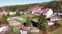 Relaxační pobyt s polopenzí a wellness procedurami v Hotelovém resortu JESENICE