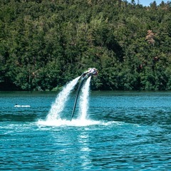 Let na flyboardu