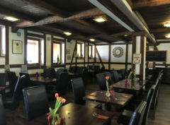 Steaková gurmánská 3chodová večeře – Tomahawk z bizona - restaurace