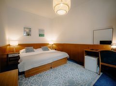 Pobyt pro 2 osoby s polopenzí v Hotelu Galerie Třeboň**** a návštěvou vodního světa