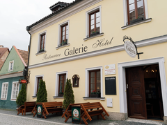 Pobyt pro 2 osoby s polopenzí v Hotelu Galerie Třeboň**** a návštěvou vodního světa