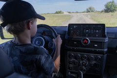 Offroad jízda pro děti - řízení na uzavřené offroadové trati v Milovicích