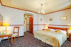 Noc na zámku Chateau St. Havel s lahví Prosecco