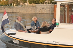 Privátní plavba po Vltavě