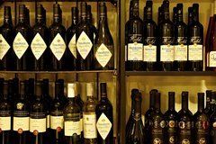 Kurz archivace a investice vína s degustací v Praze