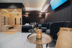 Privátní lázně s kanadskou vířivkou a infrasaunou - zóna GOLD