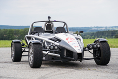 Jízda v Ariel Atom na velkém Masarykově okruhu v Brně