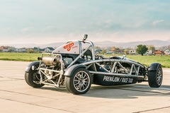 Jízda v Ariel Atom na velkém Masarykově okruhu v Brně