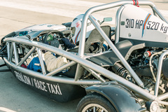 Jízda v Ariel Atom na velkém Masarykově okruhu v Brně