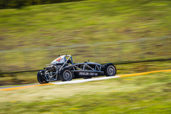 Jízda v Ariel Atom na velkém Masarykově okruhu v Brně