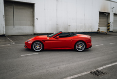 Ferrari California T