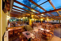 Romantický pobyt se snídaní a tříchodovou degustační večeří ve Wellness Hotelu Kocanda****