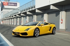 Jízda v Lamborghini Gallardo na závodním okruhu Slovakiaring