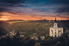 Noc na zámku Křtiny v Moravském krasu s polopenzí pro 2 osoby