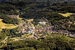 Noc na zámku Křtiny v Moravském krasu s polopenzí pro 2 osoby