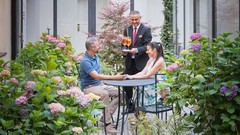 Zážitková noc v hotelu Bookquet se snídaní a degustační 6chodovou večeří