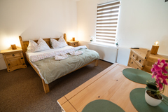 Romantický pobyt na historickém hradu Vildštejn se snídaní a degustační večeří pro 2 osoby