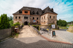 Romantický pobyt na historickém hradu Vildštejn se snídaní a degustační večeří pro 2 osoby